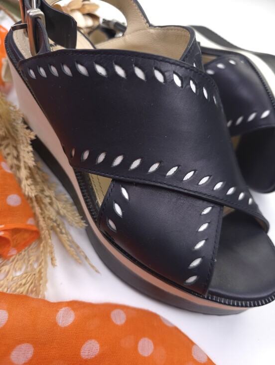 Jill Sanders Shoes - Jill Sanders Women's Crisscross Platform Wedge Sandals Sz 38½m